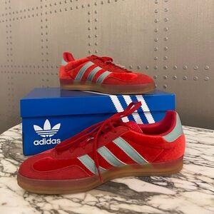 ADIDAS GAZELLE INDOOR RED HAZY GREEN sz8 ❤️